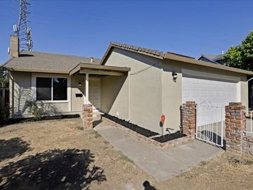 1398 Tofts Dr, San Jose, CA | . Photo 2 of 32