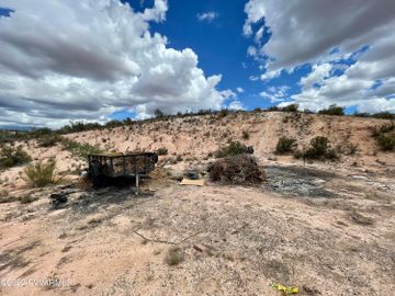 1567 S Hogan Ln, Cottonwood, AZ | Under 5 Acres. Photo 6 of 17