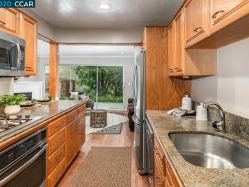 1802 Cannon Dr, Walnut Creek, CA, 94597 Townhouse. Photo 6 of 21
