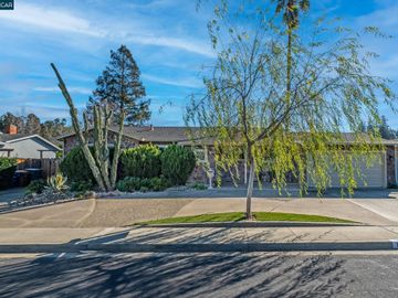 1837 Woodsdale Ct, Concord, CA | Crestwood. Photo 3 of 32