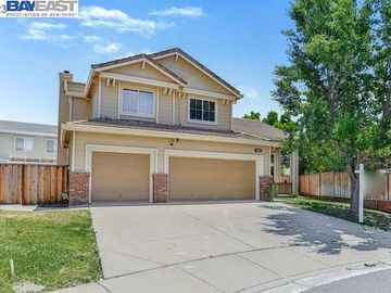 2037 Fruitvale Ct, Antioch, CA | Lone Tree Ests. Photo 3 of 43