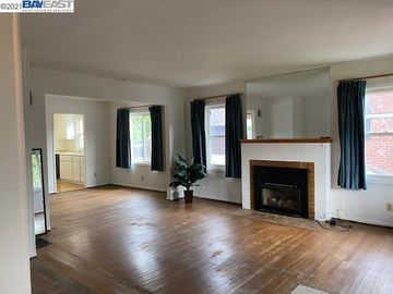 20500 Forest Ave, Castro Valley, CA | Marshall. Photo 3 of 40