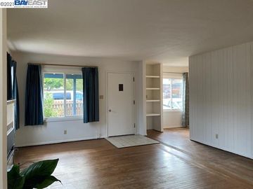 20500 Forest Ave, Castro Valley, CA | Marshall. Photo 5 of 40