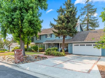20586 Russell Ln, Saratoga, CA | . Photo 2 of 29