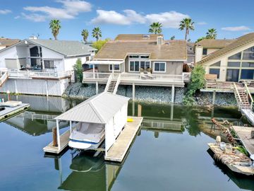 2064 Cypress Pt, Discovery Bay, CA | Delta Waterfront Access. Photo 6 of 38