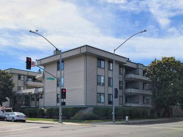 2077 Washington Ave unit #313, Estabrook, CA