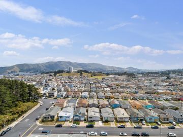 211 Lakeshire Dr, Daly City, CA | . Photo 6 of 60