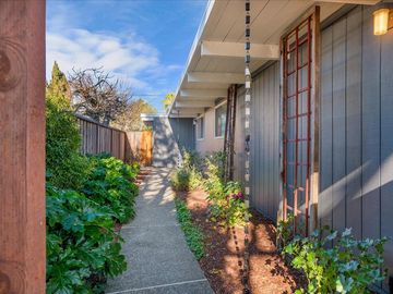 2434 Alvin St, Mountain View, CA | . Photo 4 of 38