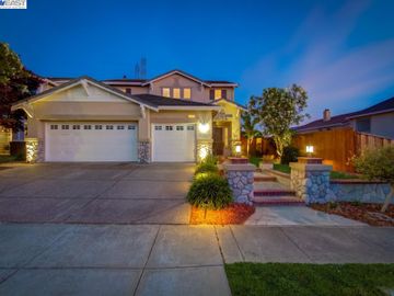 25697 Crestfield Dr, 5 Canyons, CA