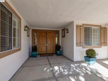 2574 Bess Ave, Livermore, CA | Tapestry. Photo 2 of 38