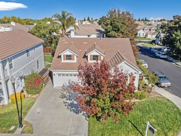 2608 Intrigue Ln, Brentwood, CA | Rose Garden. Photo 4 of 41