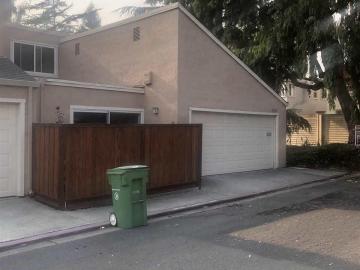 27659 Persimmon Dr, Hayward, CA, 94544 Townhouse. Photo 2 of 35
