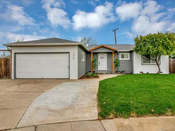 290 Beverly Ct, Campbell, CA | . Photo 2 of 32