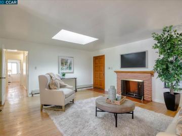 3288 Sweet Dr, Lafayette, CA | . Photo 5 of 39