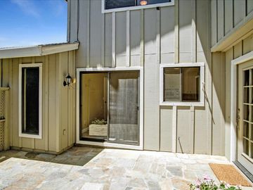 330 Donnas Ln, Hollister, CA, 95023 Townhouse. Photo 5 of 40