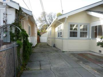 3407 Harper St, Oakland, CA | Foothill. Photo 2 of 40