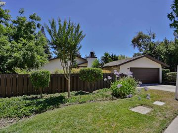 36480 Fallon Ter, Fremont, CA, 94536 Townhouse. Photo 3 of 58