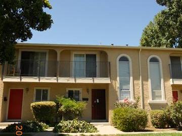38 Meadowbrook Ave, Pittsburg, CA