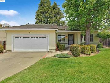 42426 Paseo Padre Pkwy, Fremont, CA | Mission Area. Photo 2 of 32