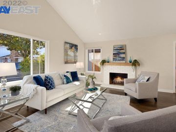 4393 N Striped Maple Ct, Concord, CA | The Crossings. Photo 4 of 46