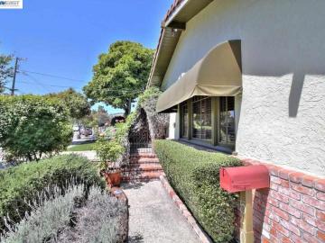540 Mitchell Ave, San Leandro, CA | Dutton Manor | No. Photo 3 of 30