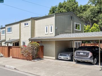 5439 Claremont Ave, Oakland, CA, 94618 Townhouse. Photo 4 of 31