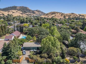 5478 Pine Hollow Rd, Concord, CA