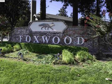 Foxwood condo #. Photo 2 of 22