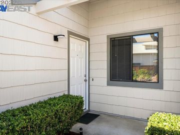 762 Ridgeview Ter, Fremont, CA | Orchard. Photo 3 of 19