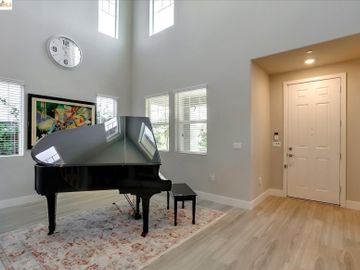 812 Bamboo Dr, Brentwood, CA | Pulte. Photo 2 of 40