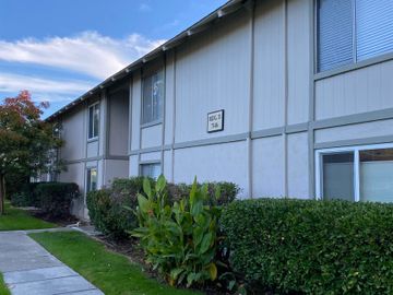 825 Oak Grove Rd unit #79, Oak Grove Villas, CA
