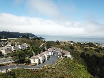 943 Fassler Ave, Pacifica, CA